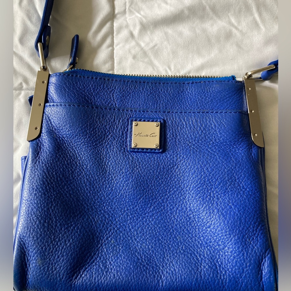 Kenneth Cole Blue Textured Crossbody Bag